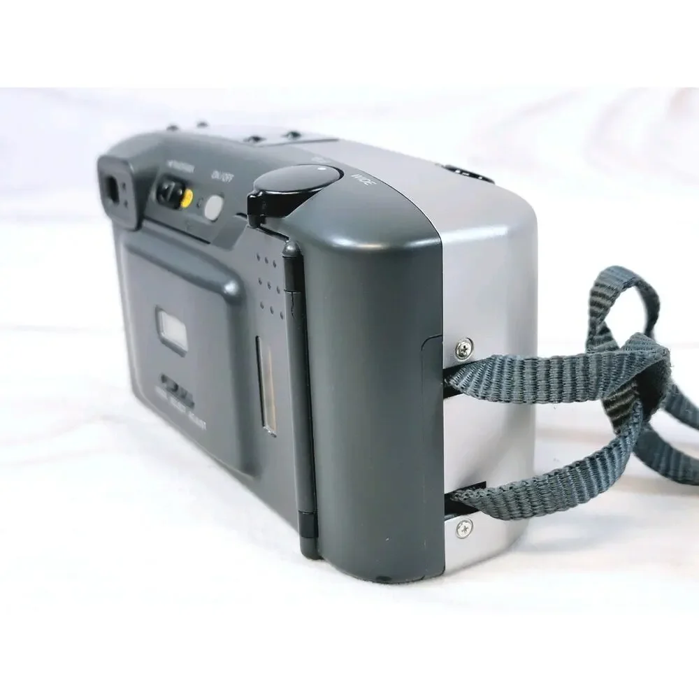 Minolta Freedom Zoom 140EX Panorama Date 35mm Film Camera 38-140mm Point Shoot